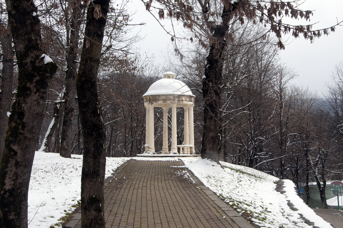 Нальчик. В Атажукинском саду - Gen Нальчик. В Атажукинском саду - Gen