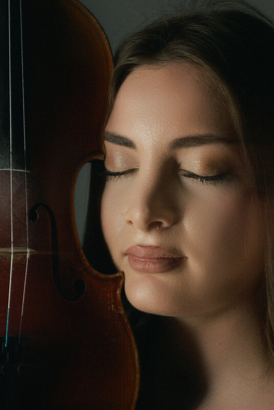 Нежный женский портрет - Artak Нежный женский портрет - Artak