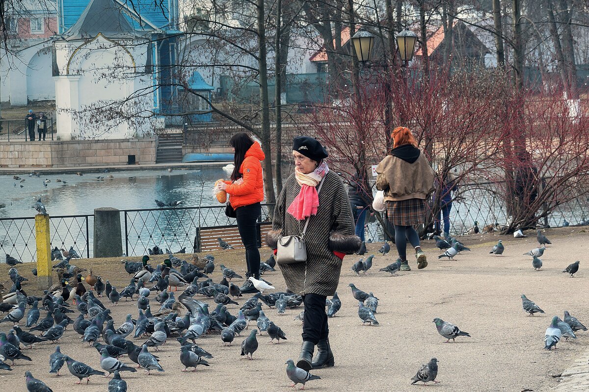 Весенняя прогулка в монастыре. - Татьяна Помогалова Весенняя прогулка в монастыре. - Татьяна Помогалова