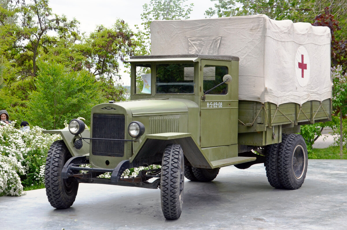 Грузовой автомобиль ЗИС-5 - Сергей М Грузовой автомобиль ЗИС-5 - Сергей М