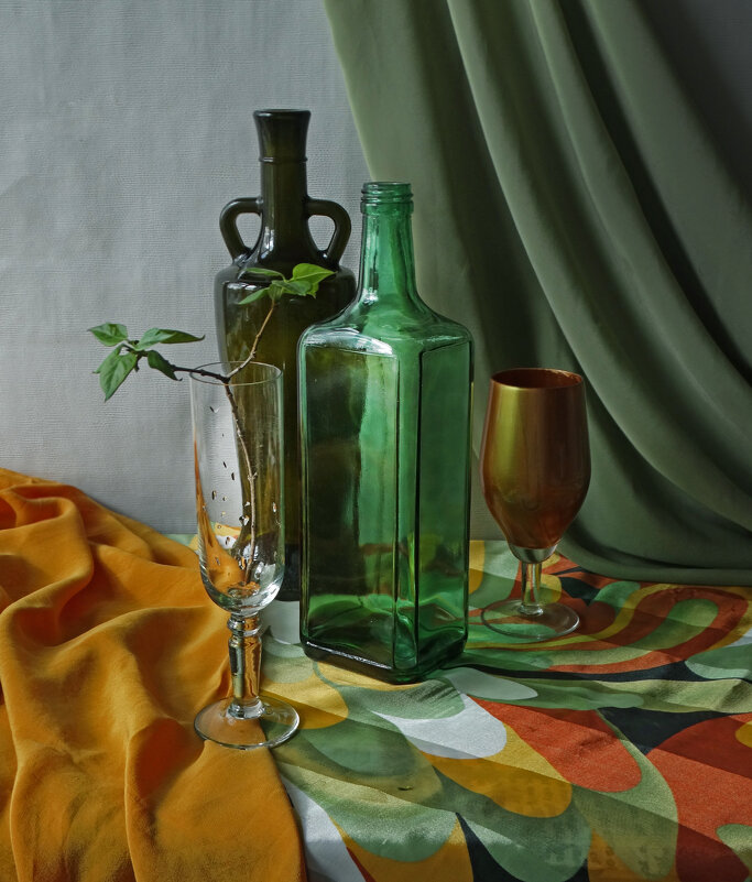 Зеленая бутылка - Елена Макарова Зеленая бутылка - Елена Макарова