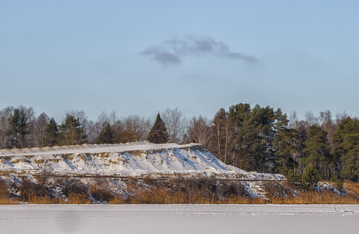 Песчаный карьер - Сергей Цветков Песчаный карьер - Сергей Цветков