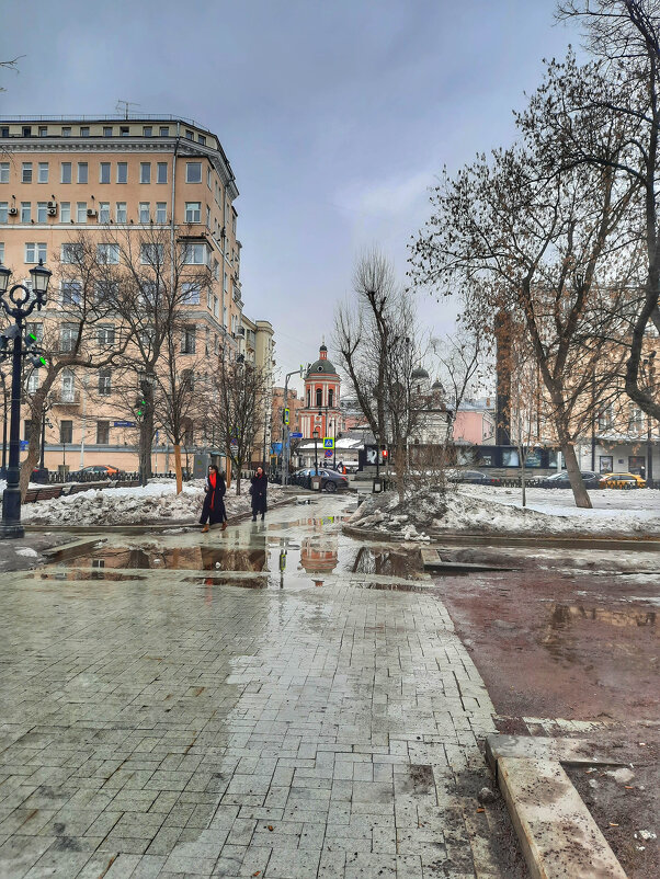 Март на улицах Москвы - Irene Irene