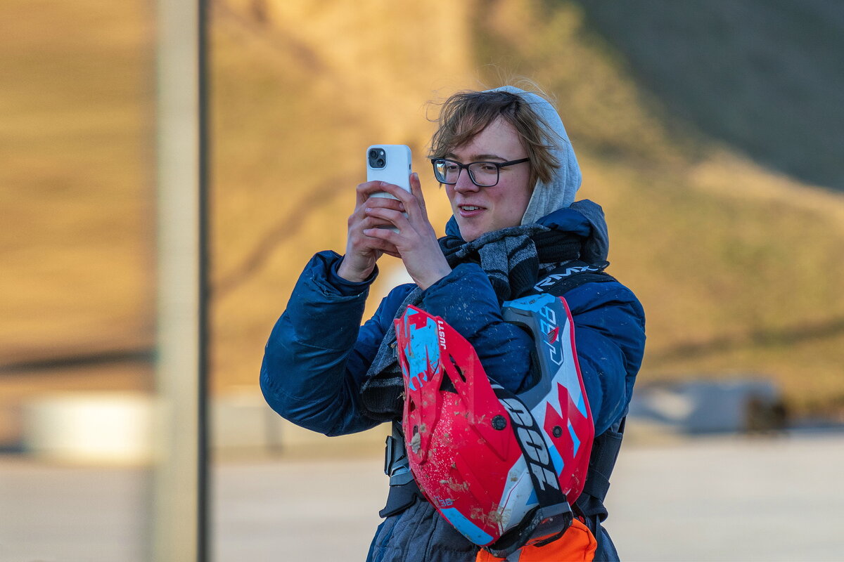 *** - Анатолий. Chesnavik.