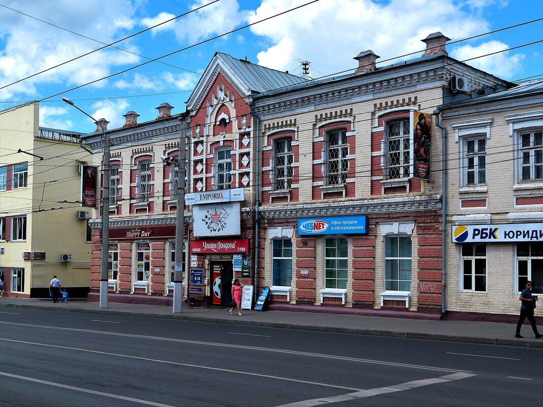 Чебоксары. Здание бывшего Уездного Духовного училища. - Пётр Чернега Чебоксары. Здание бывшего Уездного Духовного училища. - Пётр Чернега