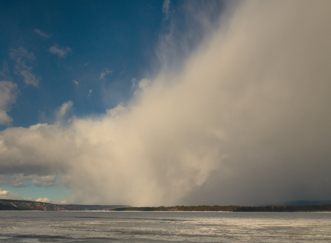 Снеговой фронт - Сергей Шаврин