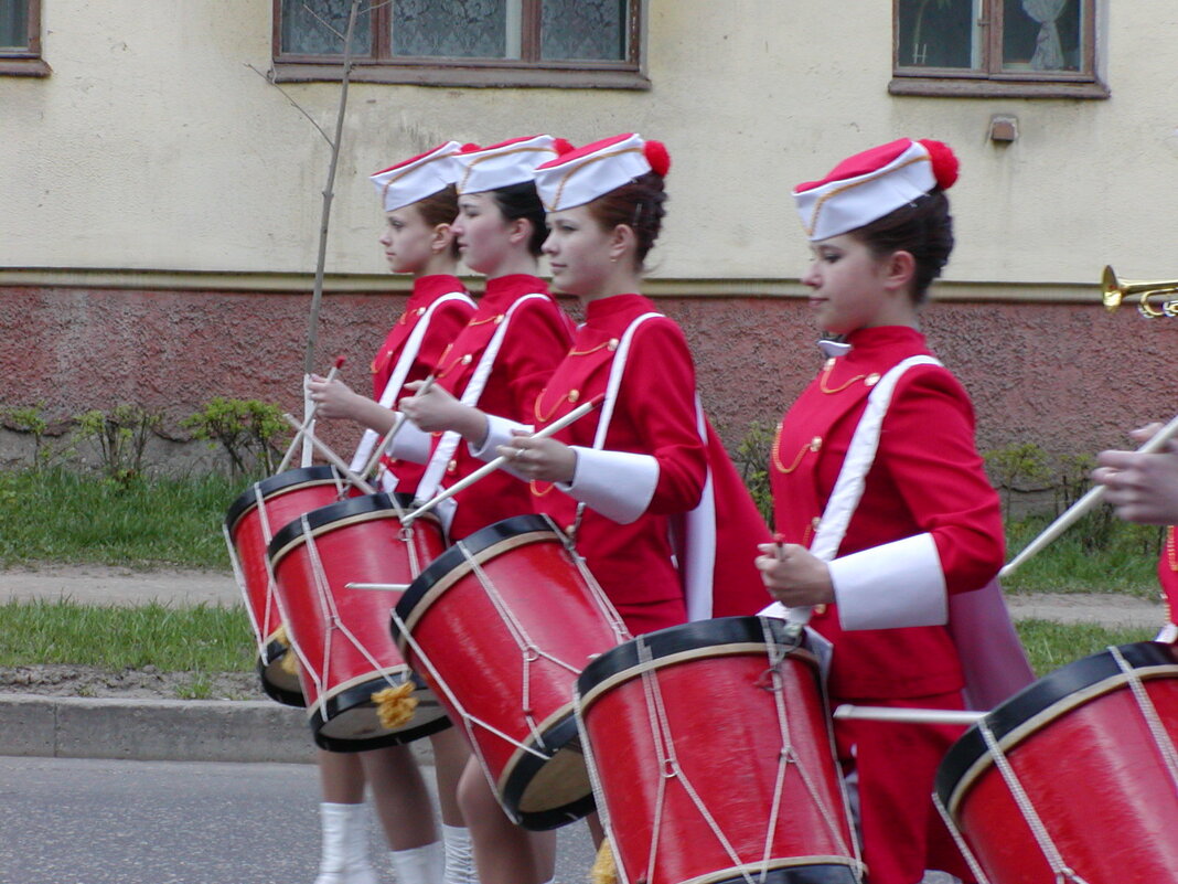 Барабанщицы. - Николай ntv Барабанщицы. - Николай ntv