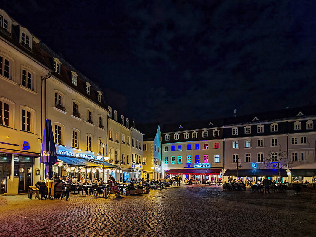 Саарбрюкен - прогулка по вечернему городу /вчера/ - igor G. Саарбрюкен - прогулка по вечернему городу /вчера/ - igor G.