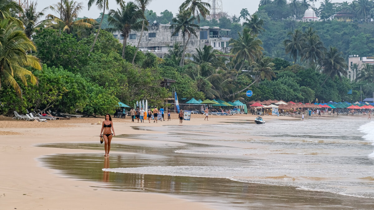 Пляж Мирисса - Dmitry i Mary S