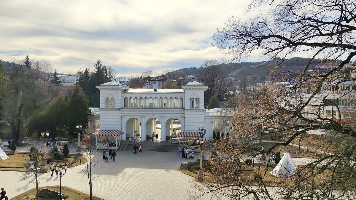 Колоннада. - Александр Кондаков