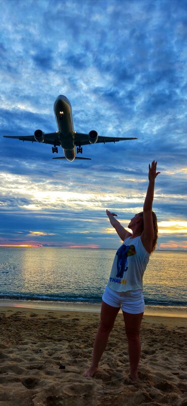 Пляж с самолётами - Renkse L.J. Пляж с самолётами - Renkse L.J.