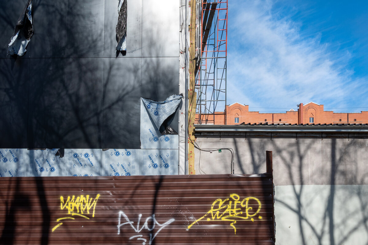 *** - Валерий Михмель 