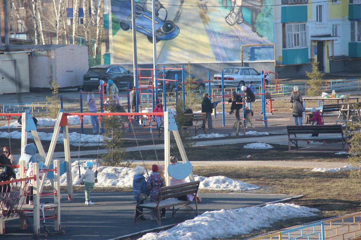 Март. - Венера Чуйкова