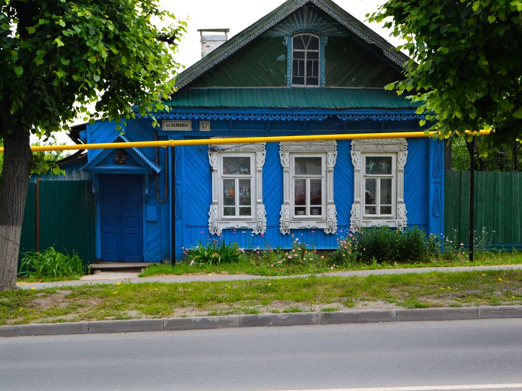 Чебоксары. Дом по ул. Калинина 57. - Пётр Чернега Чебоксары. Дом по ул. Калинина 57. - Пётр Чернега