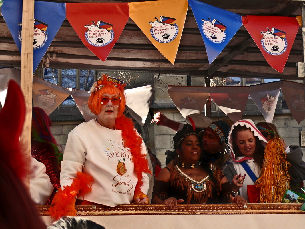 Гости карнавала - 72 - Алексей Кузнецов