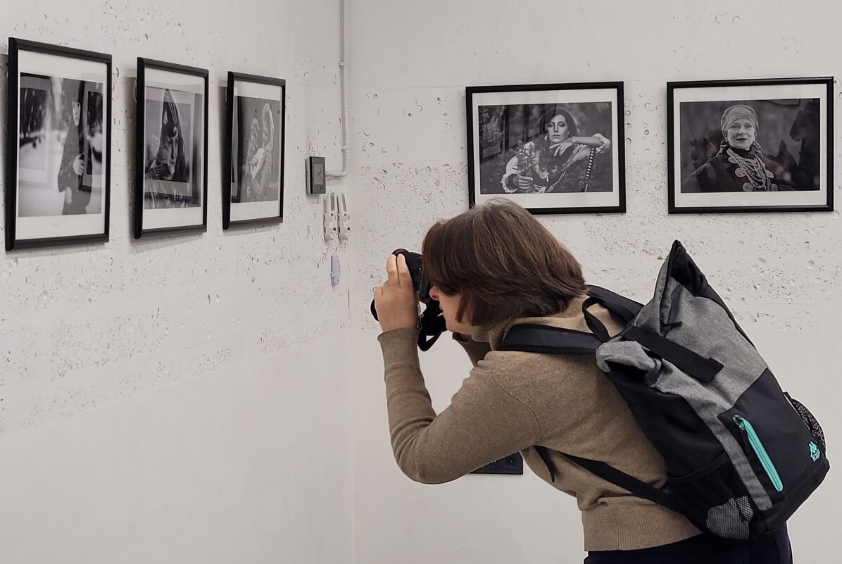 На фото выставке - Татьяна Машошина