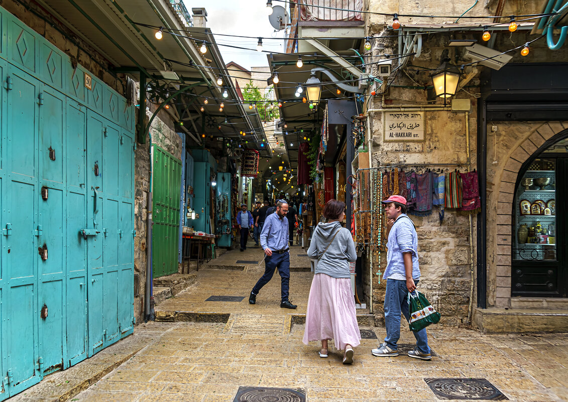 В будний день на рынке - Eugene *