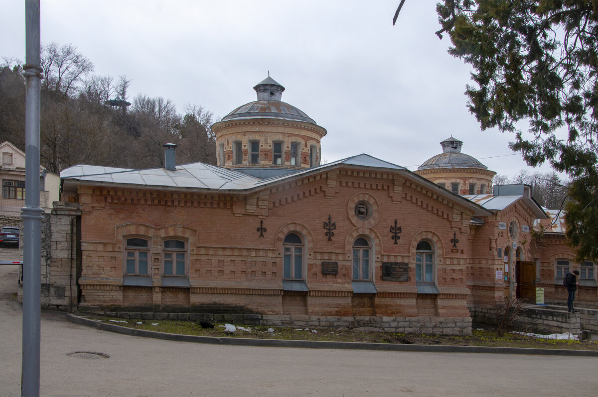 Пятигорск. Здание Ермоловских ванн - Gen Пятигорск. Здание Ермоловских ванн - Gen