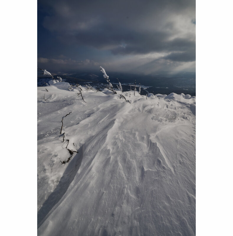 * - Александр Иванов