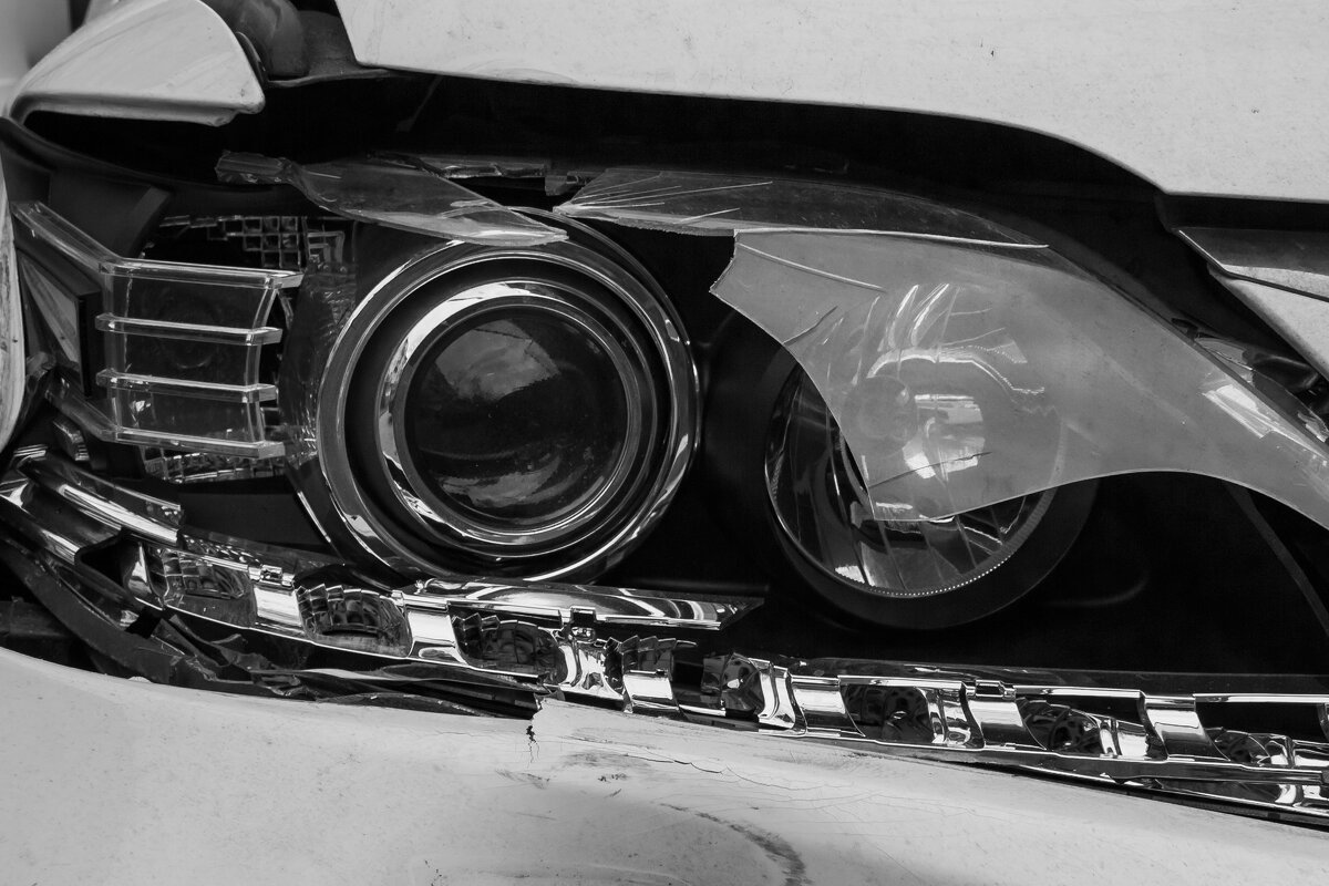 разбитая фара - Алексей Булак