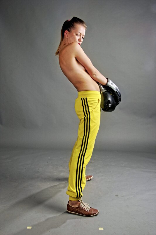 Боксирующая - And I go Боксирующая - And I go