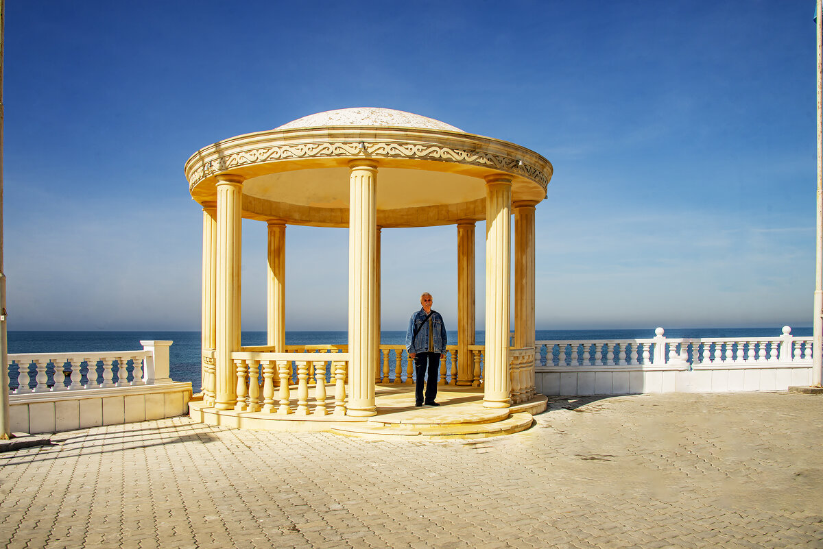 Беседка - Анатолий Чикчирный Беседка - Анатолий Чикчирный