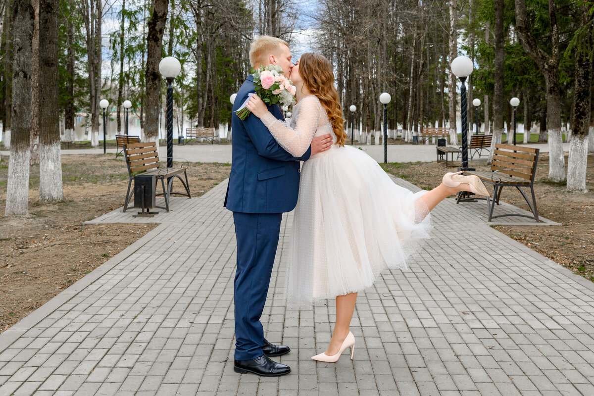 *** - Анатолий Сидоренков