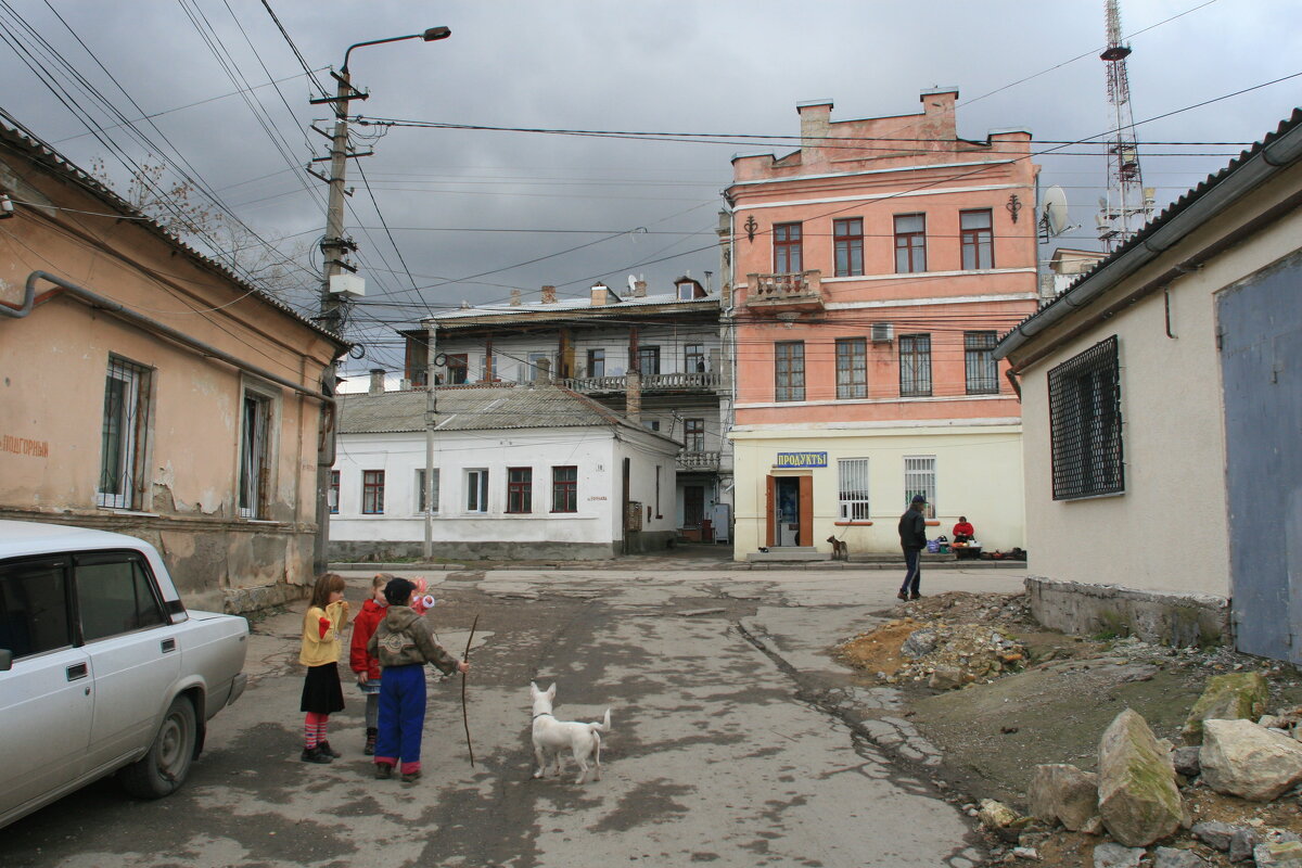 всюду жизнь - Всеволод 