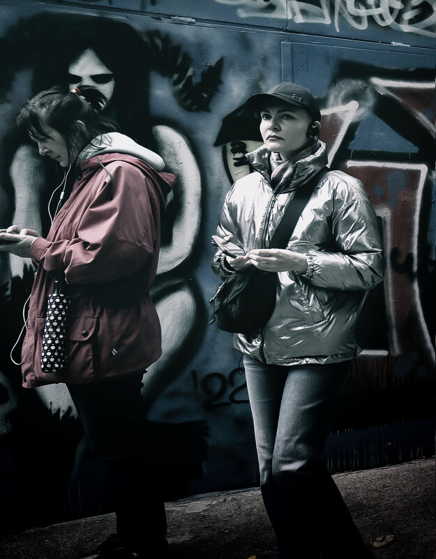 *** - Александр Русинов