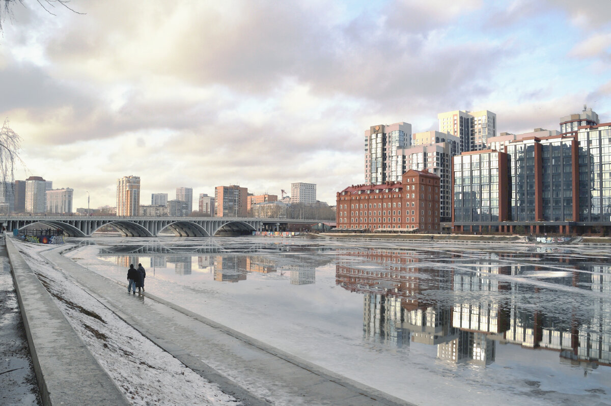 *** - Сергей Сергеев