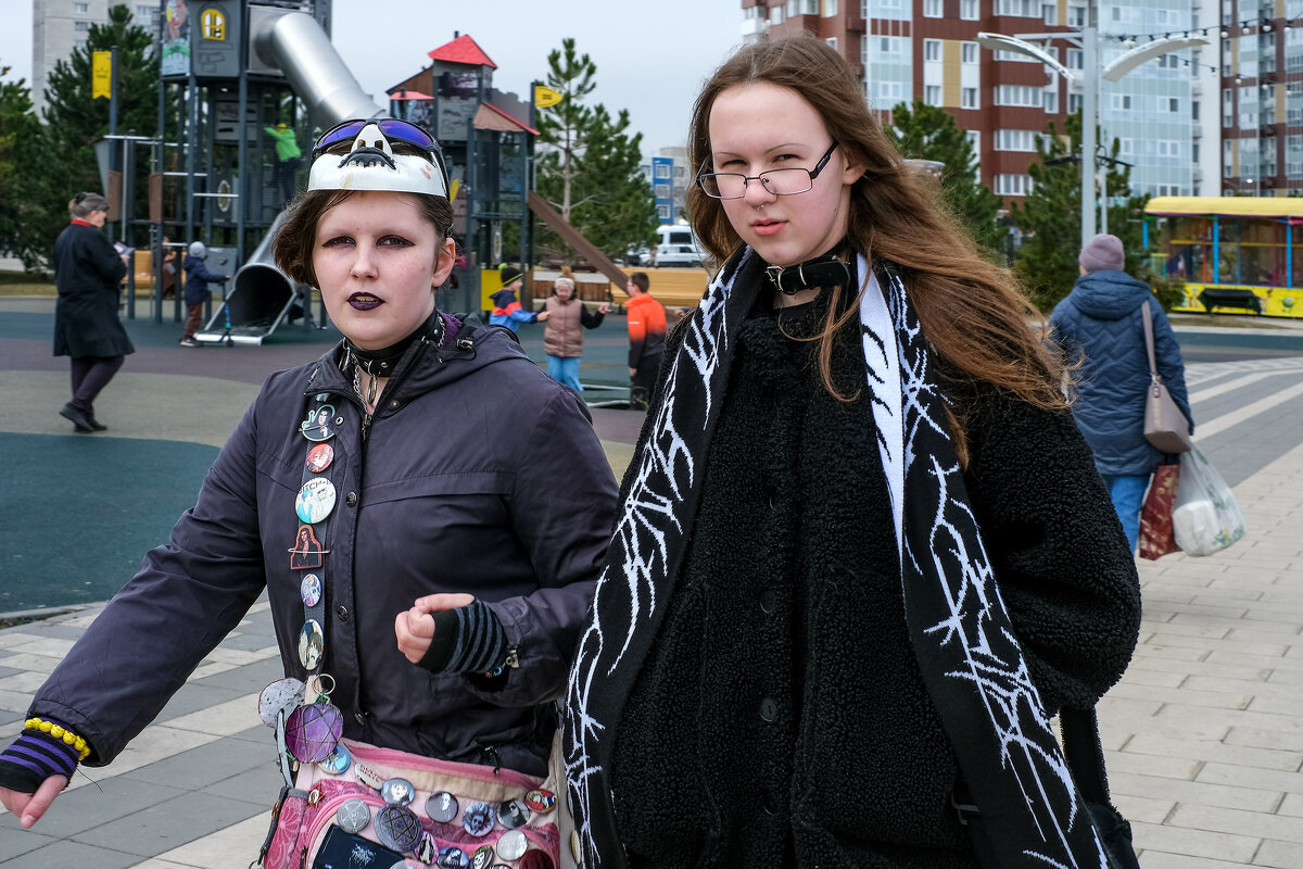 Неформалы... - Влад Никишин