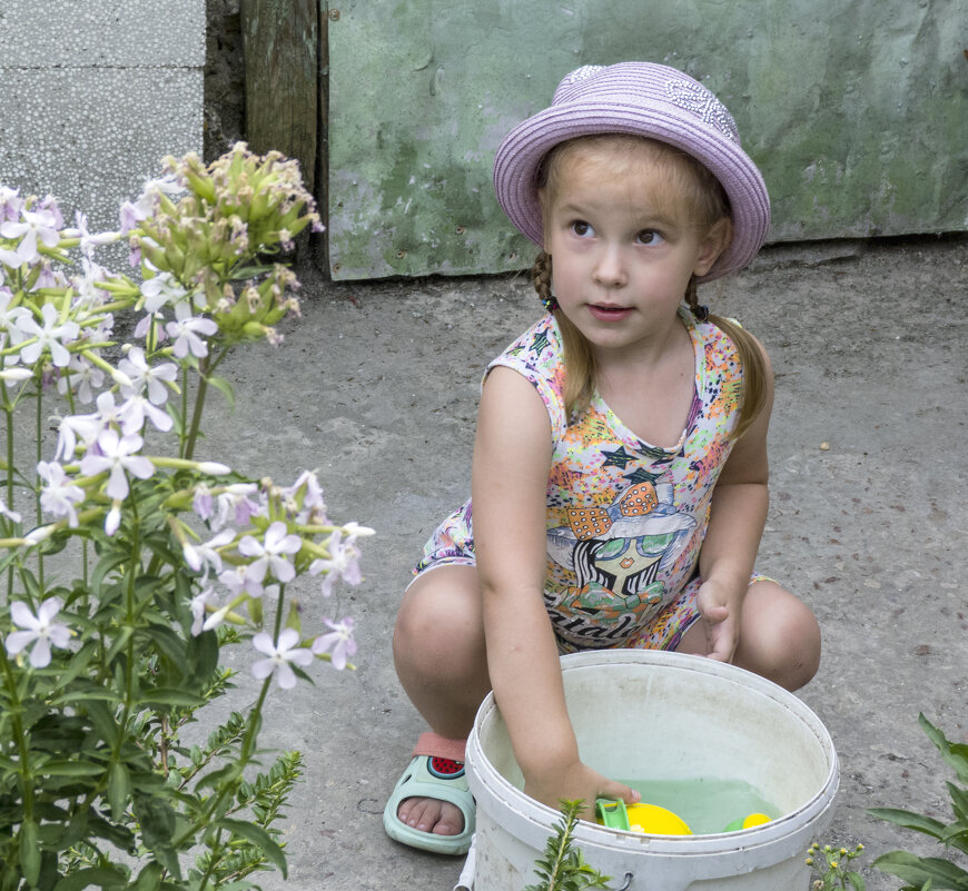 Внучка  Любочка - Валентин Семчишин