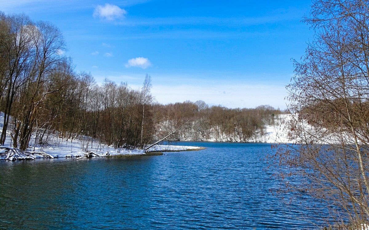 Про озёра Смоленщины (репортаж из поездок по области) - Милешкин Владимир Алексеевич Про озёра Смоленщины (репортаж из поездок по области) - Милешкин Владимир Алексеевич