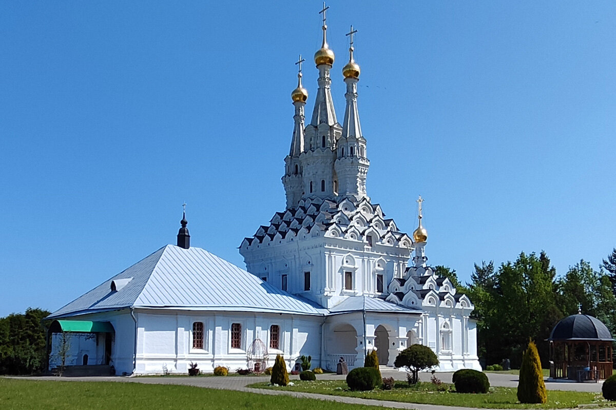 Церковь Одигитрии Смоленской XVII в. - Ирина Ватолина Церковь Одигитрии Смоленской XVII в. - Ирина Ватолина