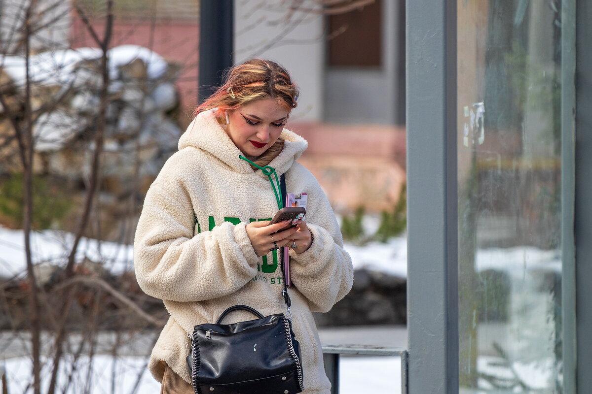 *** - Анатолий. Chesnavik.