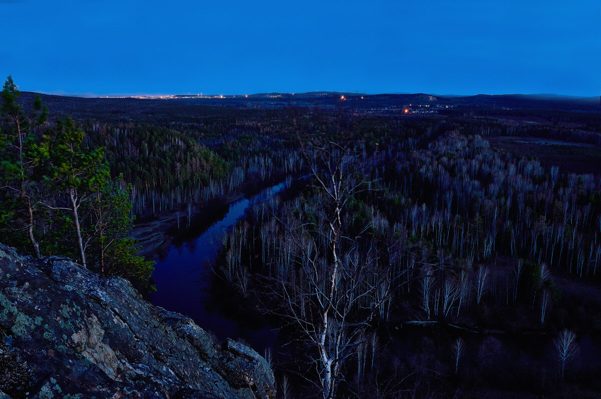 Ночь над Тагилом. - Юрий кот Ночь над Тагилом. - Юрий кот