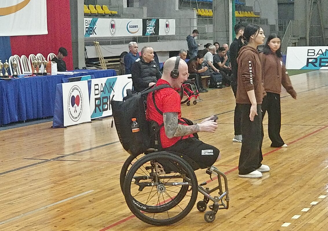 Турнир в Караганде - Андрей Хлопонин