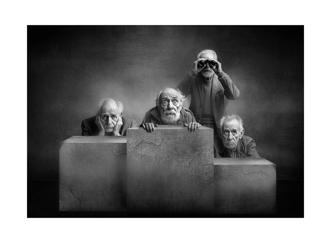 завтра приближается - старик 