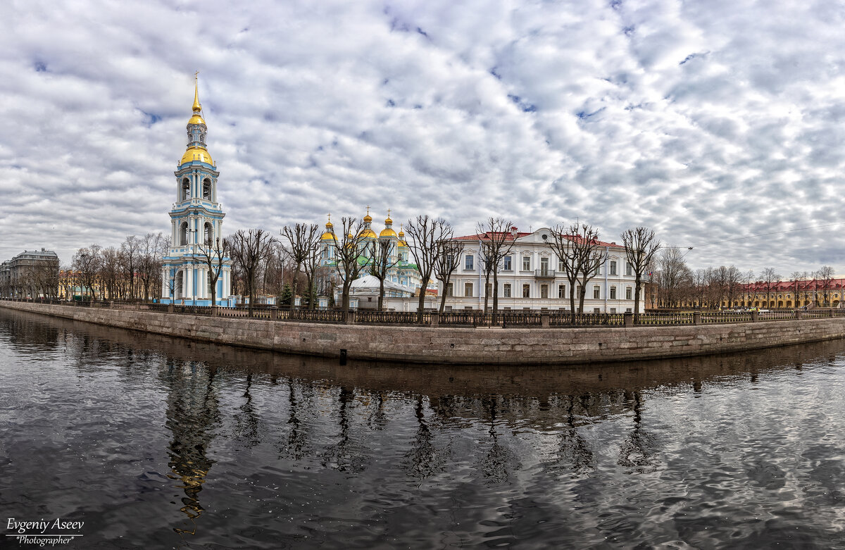 В Петербурге весна - Евгений В Петербурге весна - Евгений