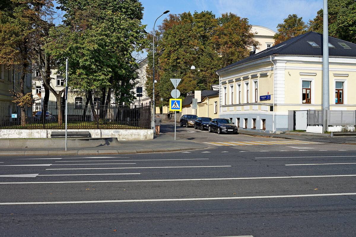 Большой Знаменский - Игорь Белоногов Большой Знаменский - Игорь Белоногов