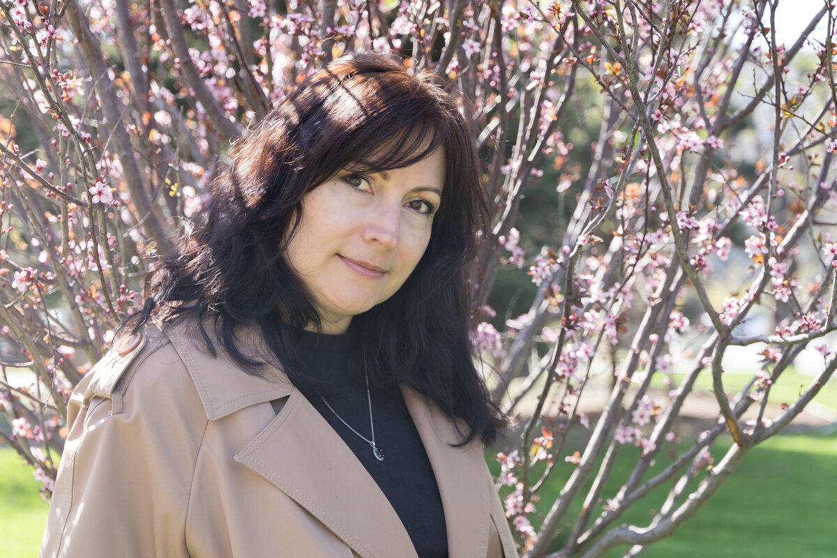 Один раз в год, сады цветут. - Ирина Один раз в год, сады цветут. - Ирина