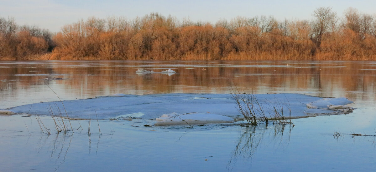 Весна, река, ледоход - Александр Семенов Весна, река, ледоход - Александр Семенов
