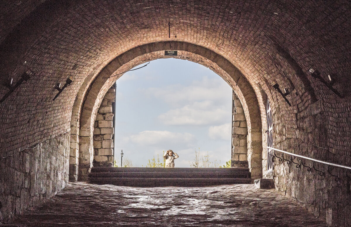 Девчонка & облака - Коля Лукашов Девчонка & облака - Коля Лукашов