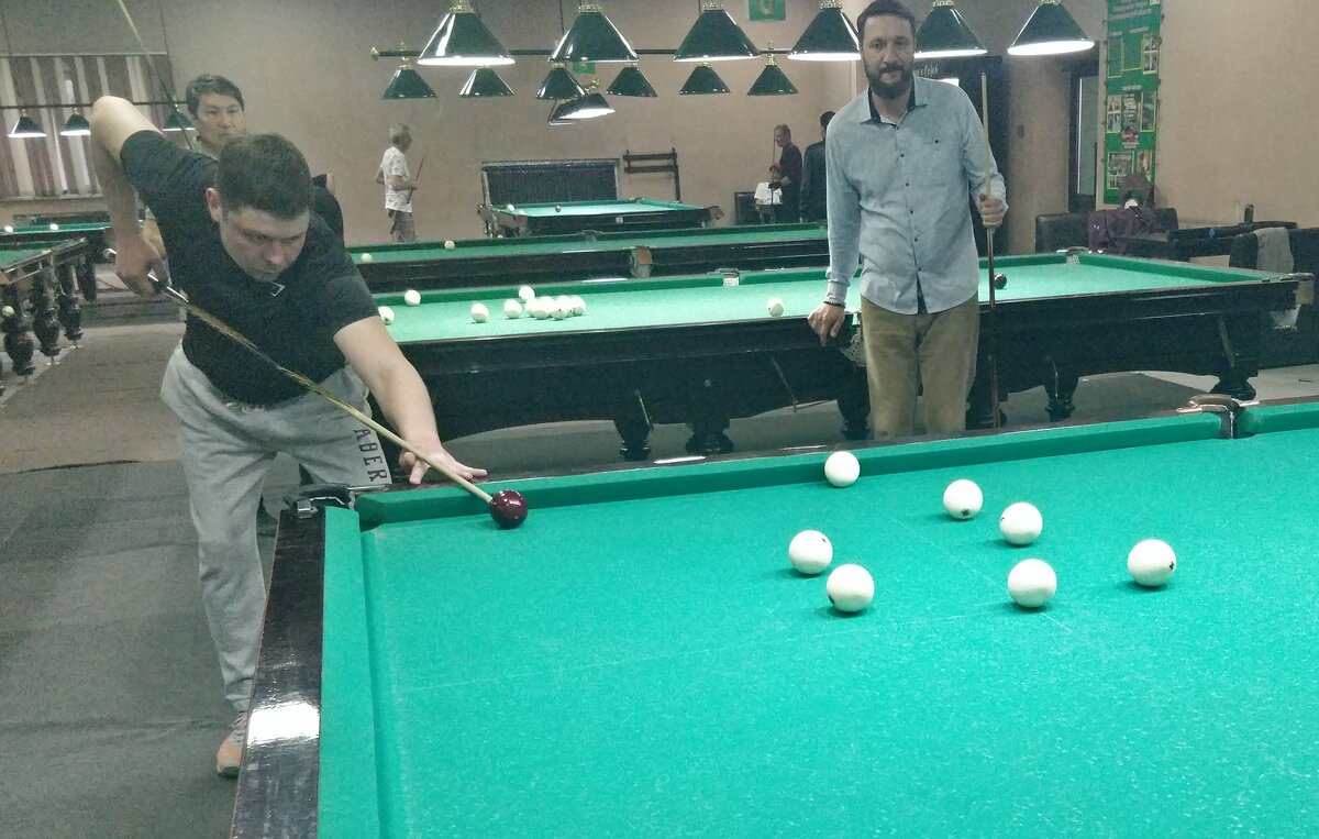 Интересная игра - Андрей Хлопонин