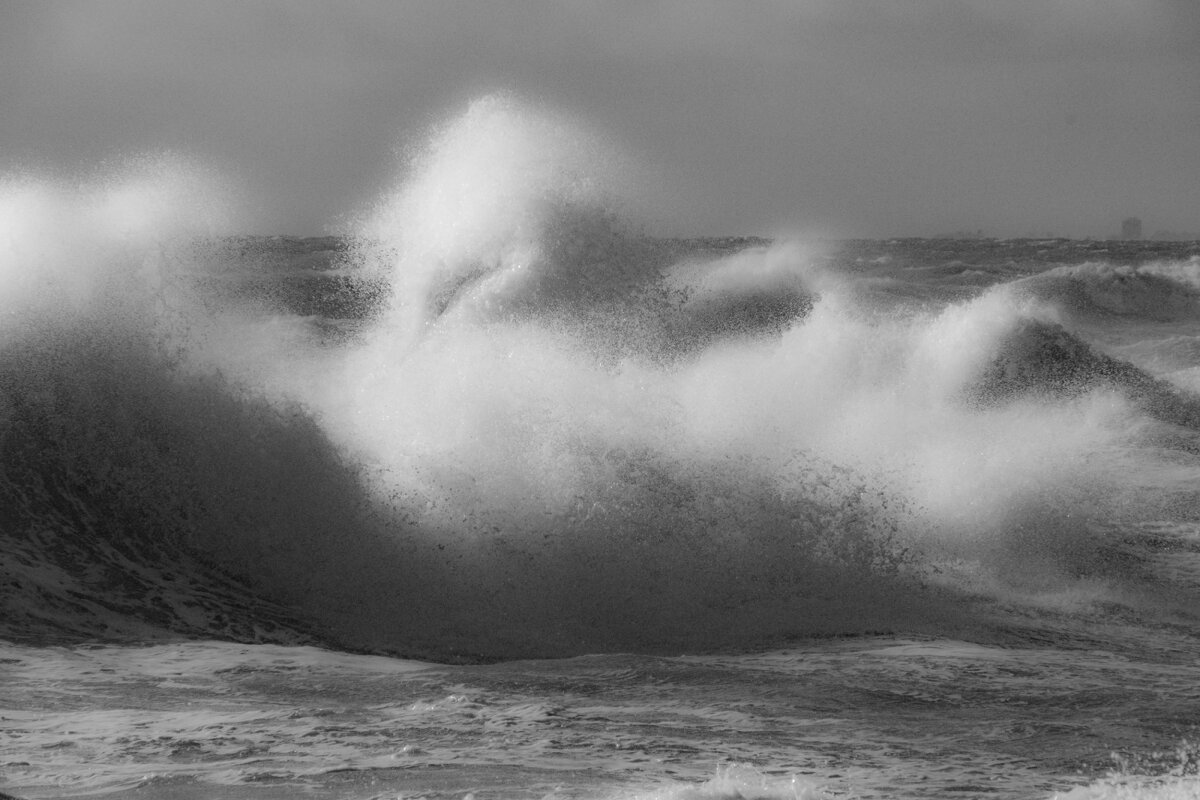 Шторм на Атлантическом океане (4) - Георгий А