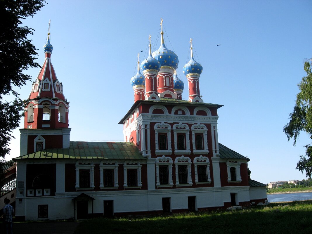 Церковь Димитрия на Крови - Надежда Церковь Димитрия на Крови - Надежда