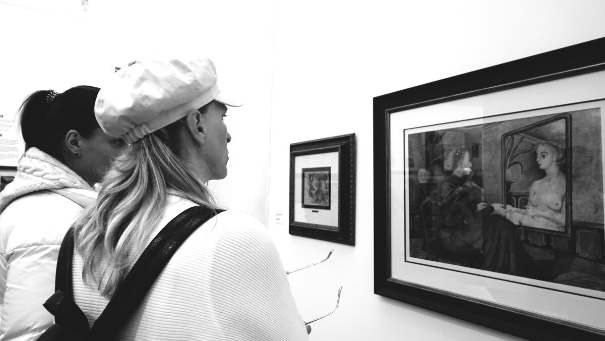 Девчонки в музее... - Elena Ророva