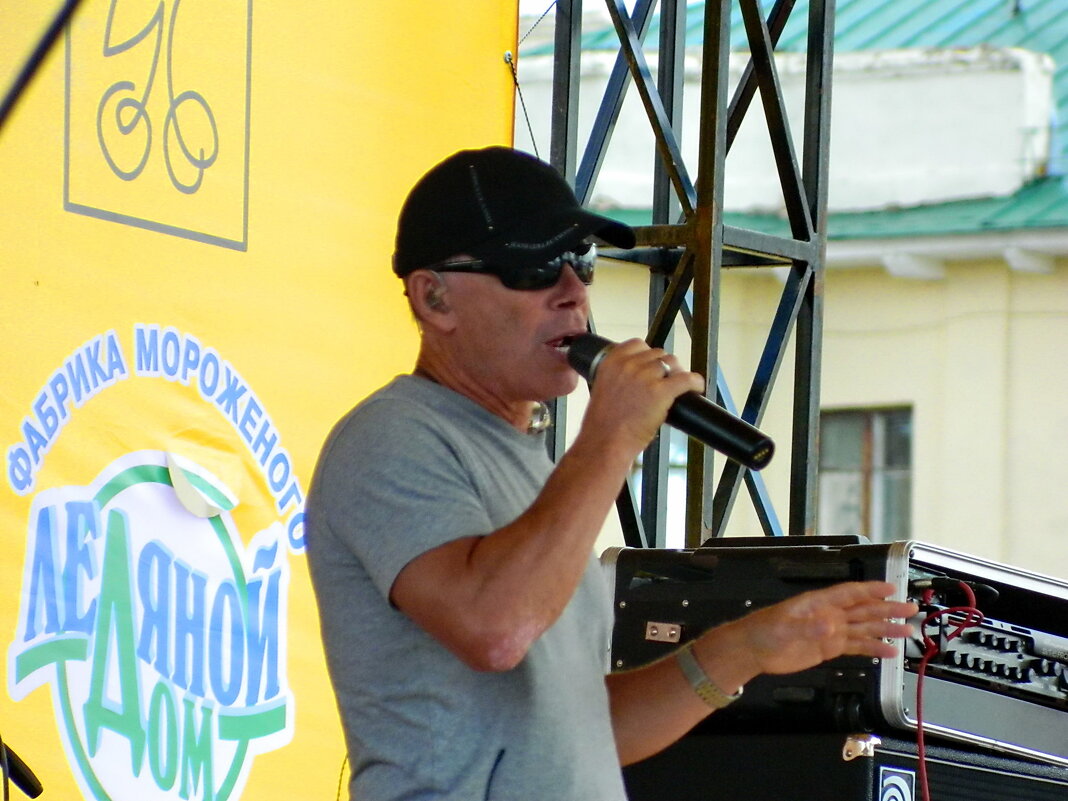 Олег Газманов в Пензе. - Татьяна Нефедьева. Олег Газманов в Пензе. - Татьяна Нефедьева.