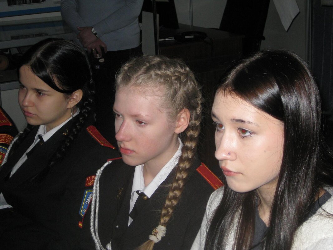 Подруги - Дмитрий Никитин Подруги - Дмитрий Никитин