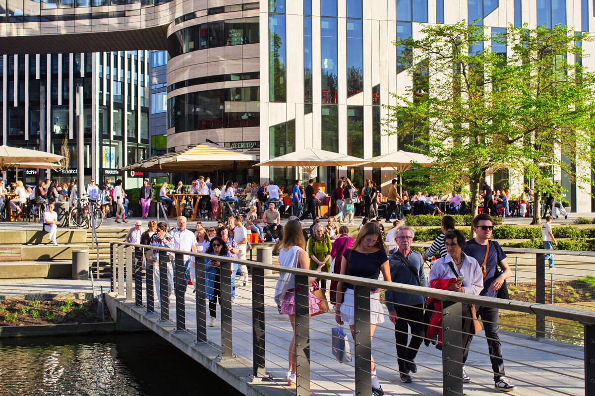 *** - Witalij Loewin